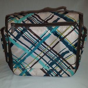 Thirty-One Deluxe Beauty Bag in Sea Plaid